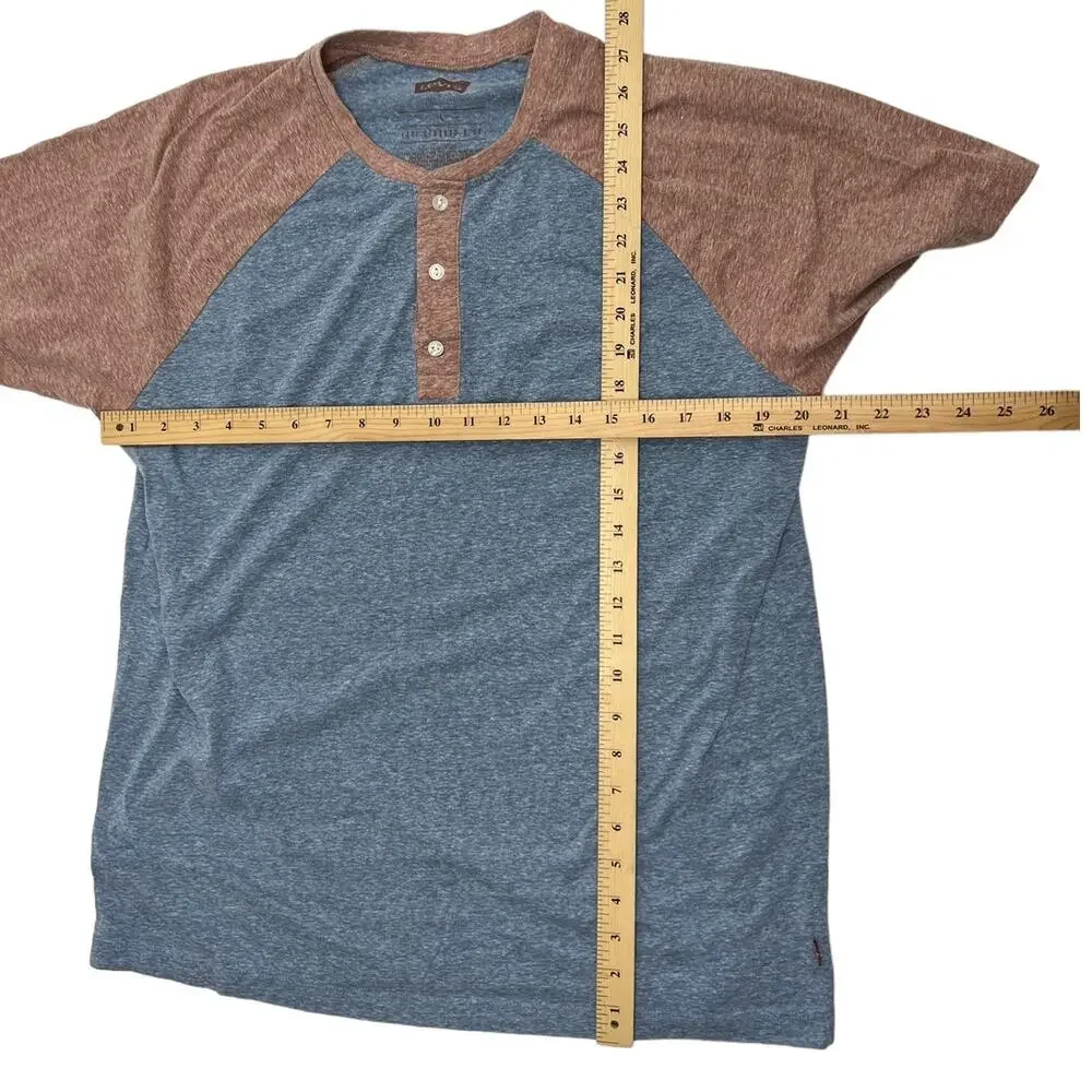 Levis levi size